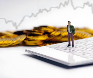 关于股票减持的涉税处理案例研究：通过拆除合伙企业向股东非交易过户