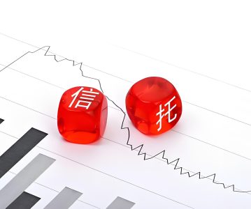 案例丨通过信托结构套有限合伙，承接协议转让 2025.10.13