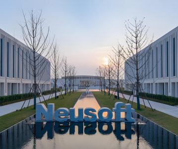 002453 华软科技：关于持股5%以上股东及其一致行动人减持至5%以下的权益变动提示性公告暨违规减持并承诺购回的致歉公告