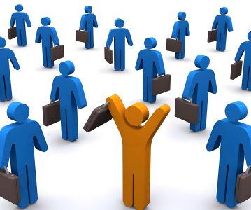 董事辞任后的6个月限售期内，其一致行动人限售吗？